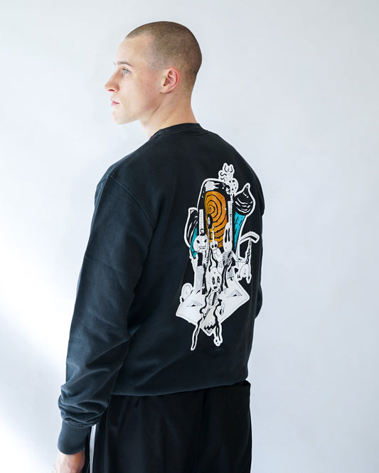 "Black Magic" Regular Crewneck